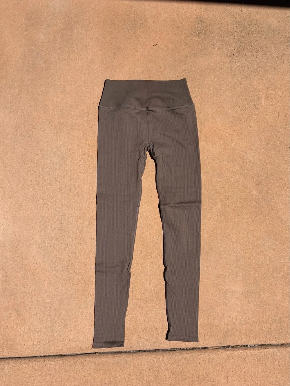 ALO Yoga Chocolate Brown High-Rise Leggings